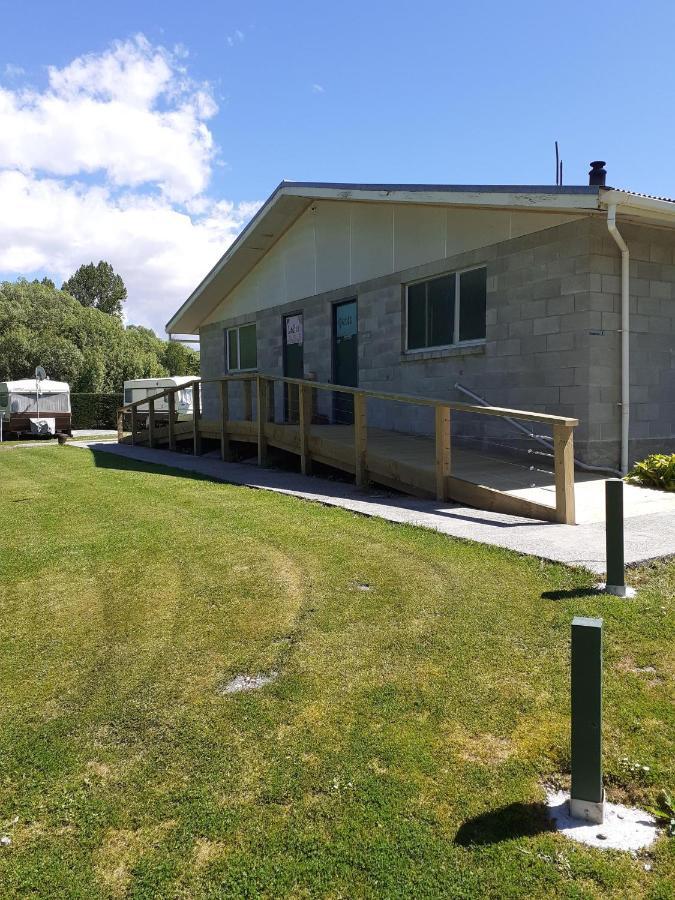 Millers Flat Holiday Park Exteriör bild
